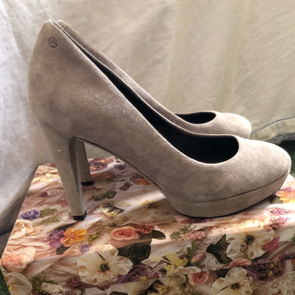 Rockport Grey Suede Pumps 4” with Adidas Tech